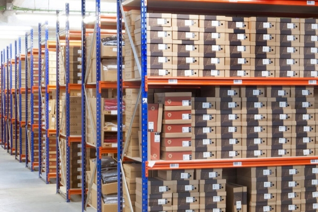 Precio de estanterías industriales: factores que influyen